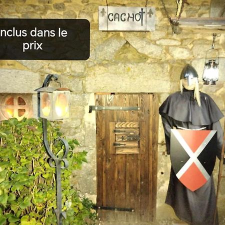 A L'Oree Du Parc Saint-Priest-des-Champs 外观 照片