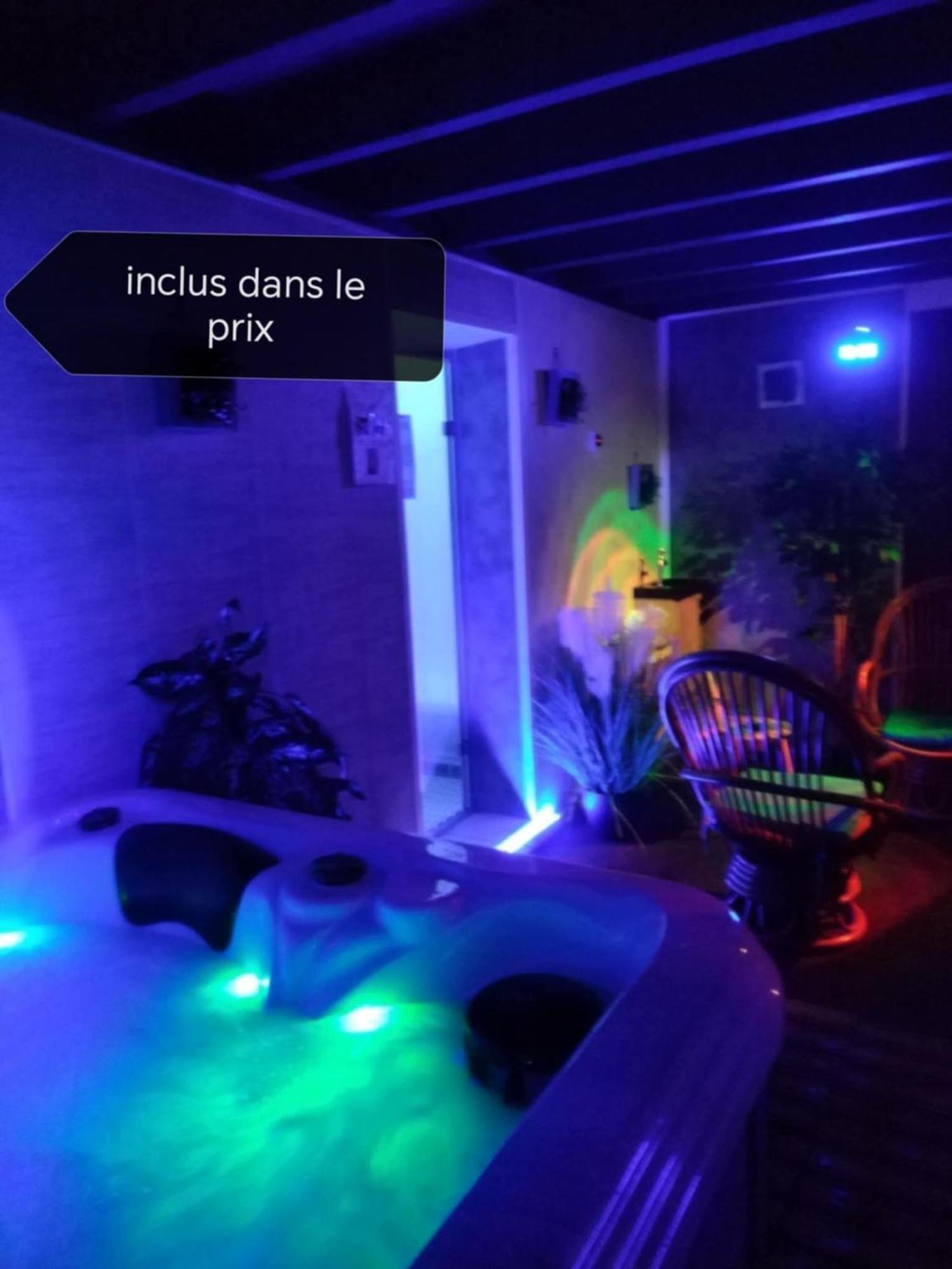 A L'Oree Du Parc Saint-Priest-des-Champs 外观 照片